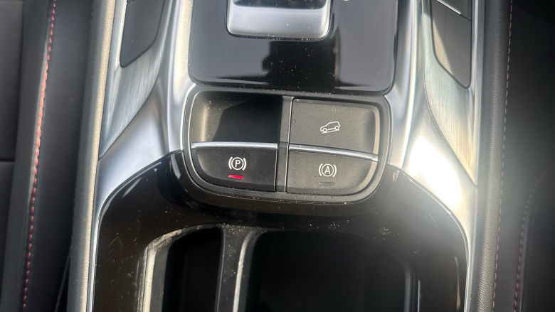 MG Hs 1.5 T-GDI Excite 5dr DCT Petrol Hatchback